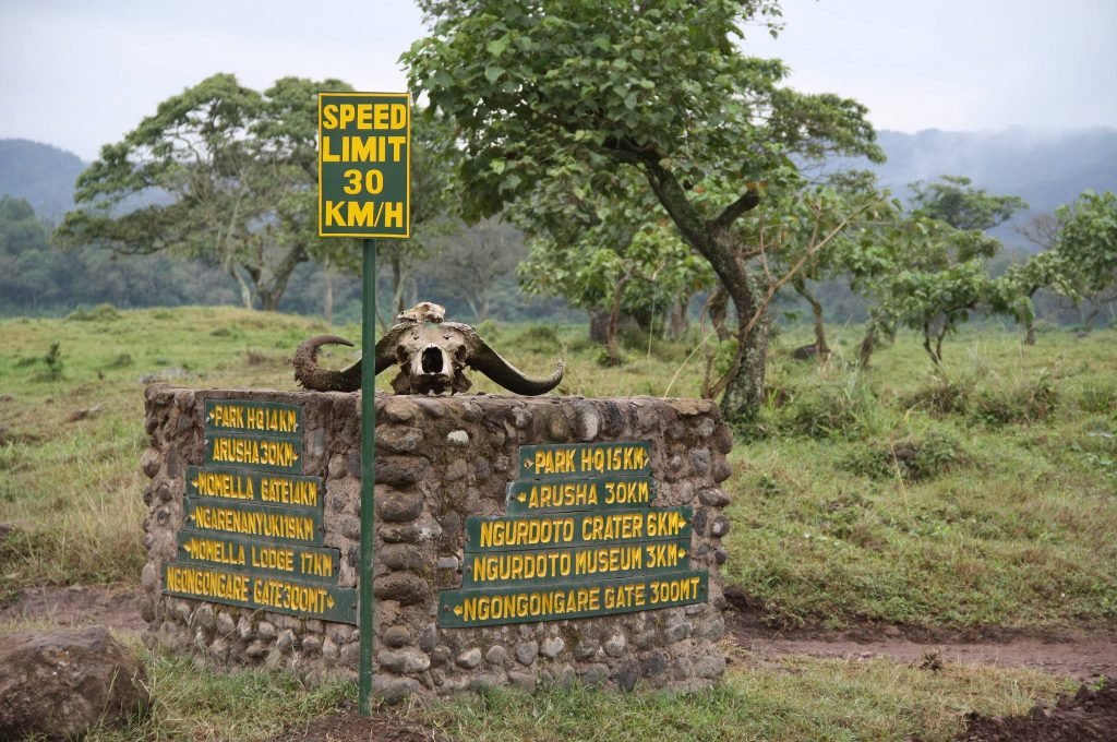 Arusha_National_Park_Directions_86